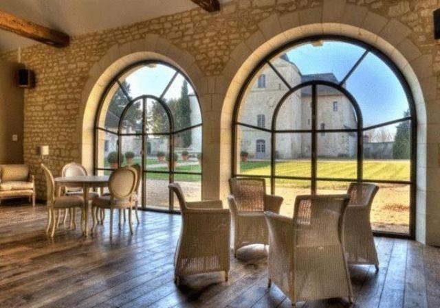 Chateau De Charge Tours Exterior photo